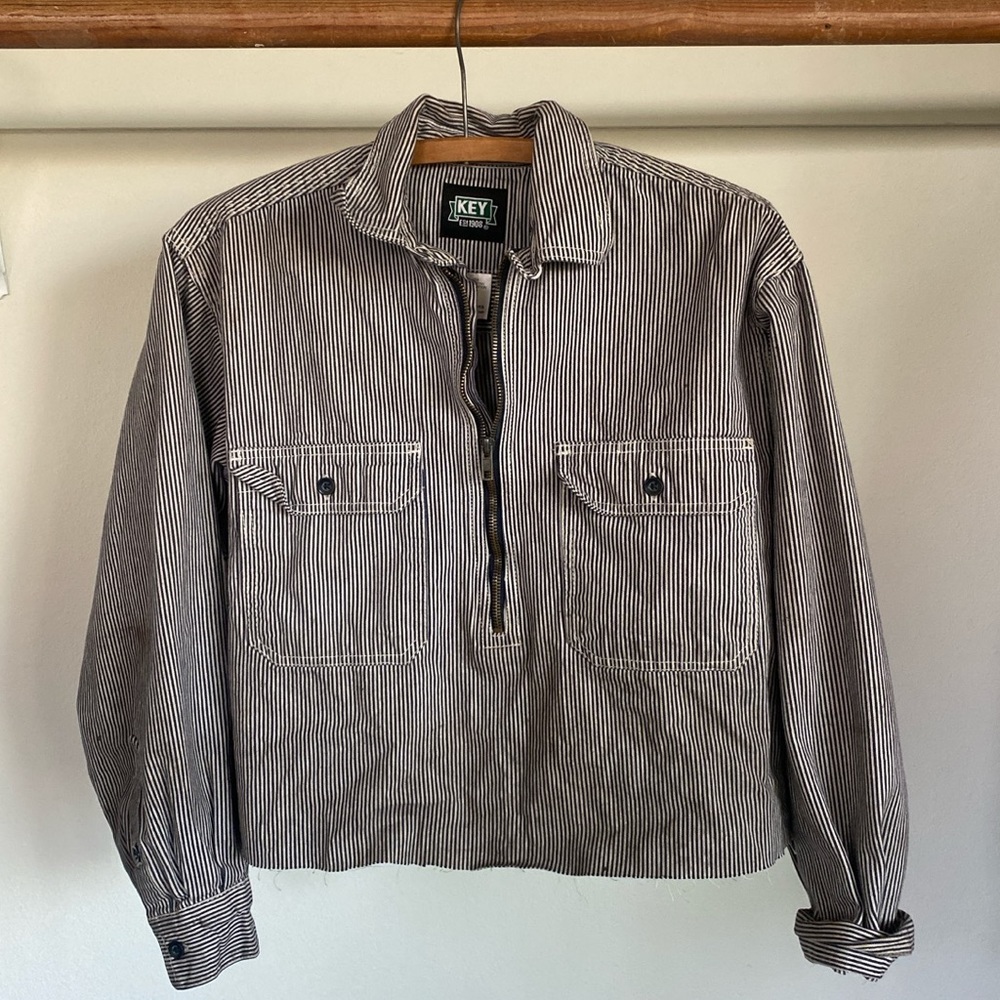 KEY workwear cropped hickory stripe shirt
